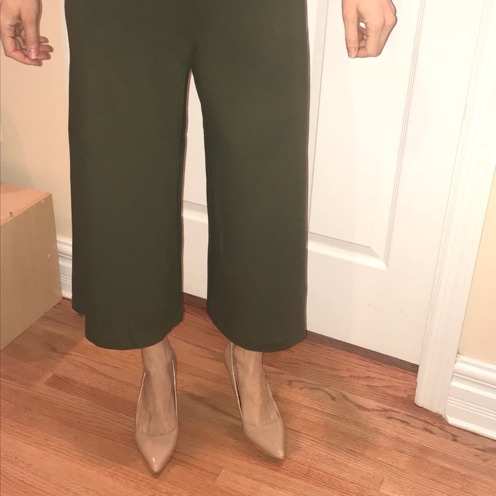 New York & Co. Stretch Palazzo Capris